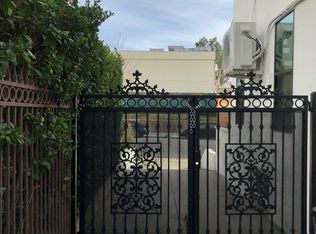 453 N Norton Ave, Los Angeles, CA 90004