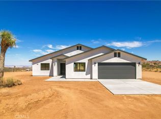 3843 Yucca Mesa Rd, Yucca Valley, CA 92284