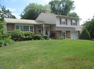 1303 Cushmore Rd, Southampton, PA 18966