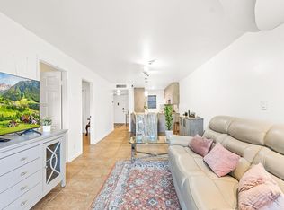 7610 Stirling Rd #204-F, Hollywood, FL 33024
