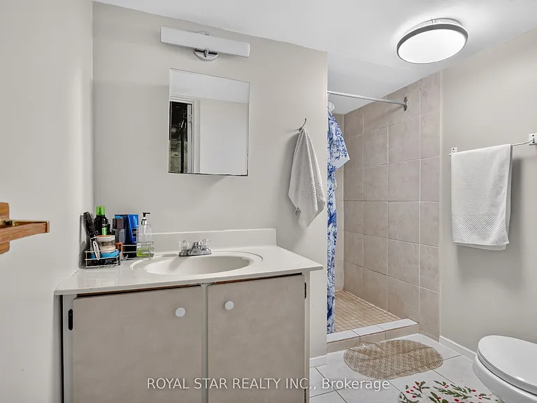 3333 McCarthy Rd #5 — Photo 31