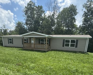 9392 Sunrise Rd, Red Boiling Springs, TN, 37150
