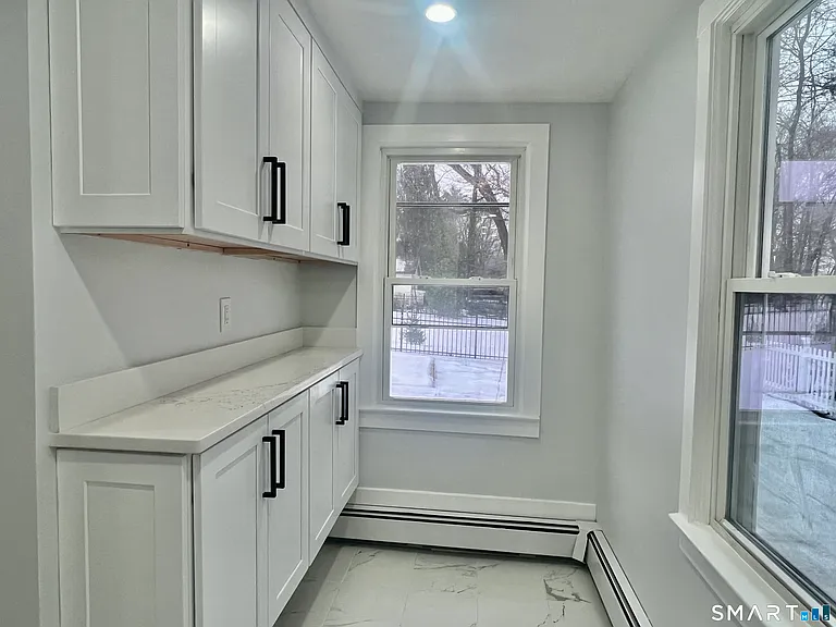 100 Holmes Ave #1 — Photo 6