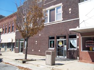 110 W Locust St, Fairbury, IL 61739