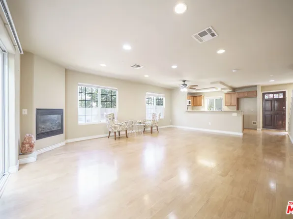 1133 S Hoover St APT 311, Los Angeles, CA 90006