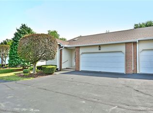 112 Woodland Trce, Cortland, OH
