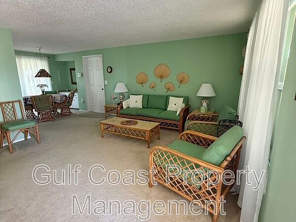 4th image of 12884 Bacchus Rd
