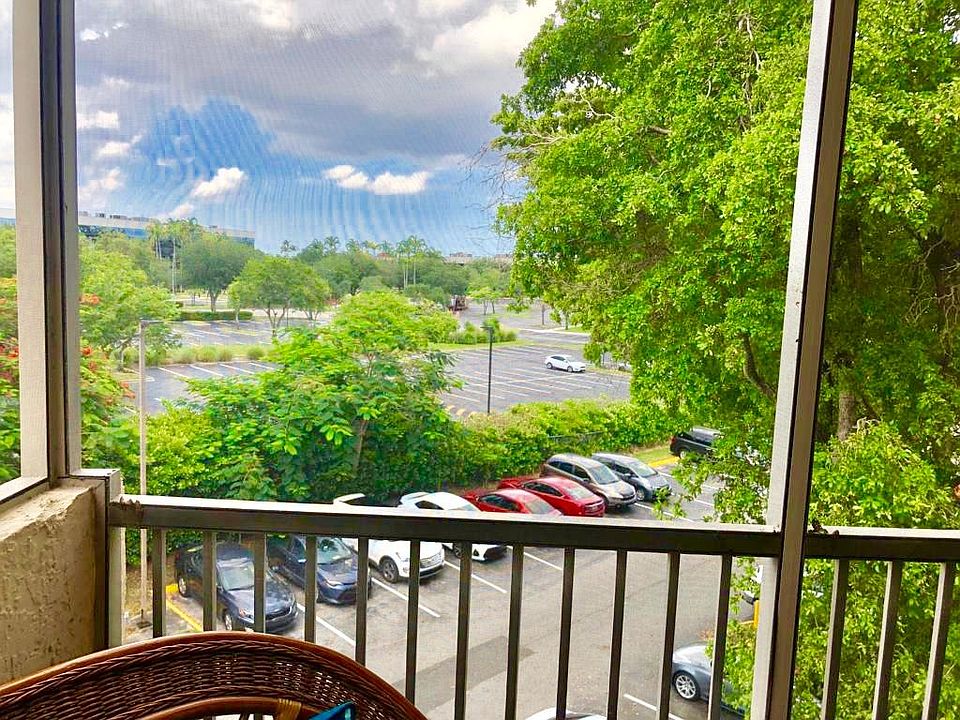 1st image of 8363 Lake Dr APT 401