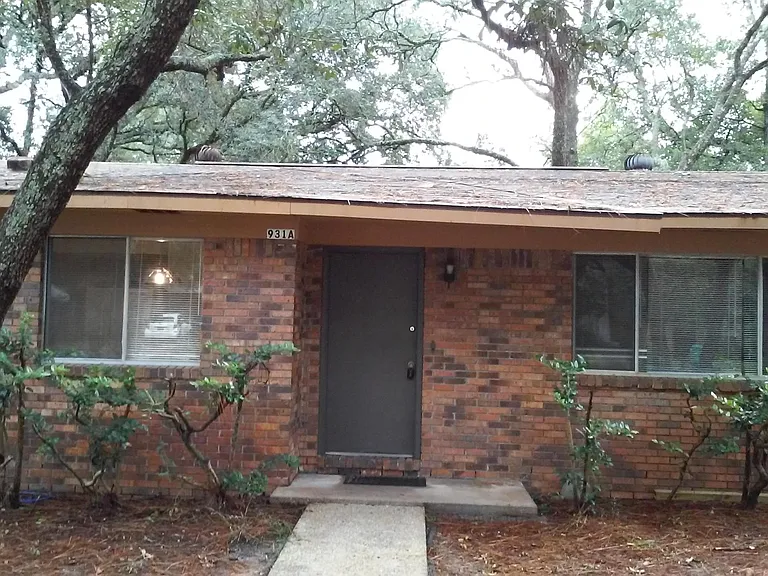 931 McFarlan Ave #A — Photo 1