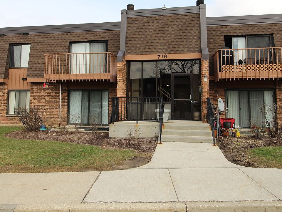 1st image of 719 Killarney Ct APT 2B