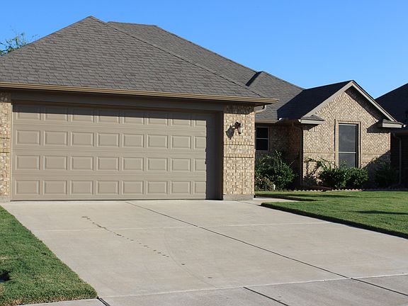 2nd image of 1679 Potomac Dr