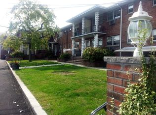 151 Dell Glen Ave, Lodi, NJ 07644