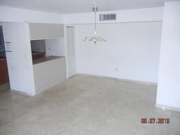 3rd image of 10795 SW 108 Av 104 #104