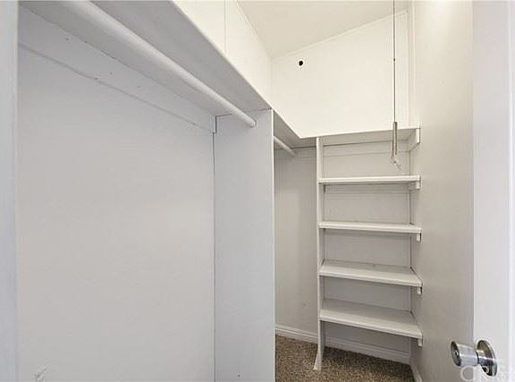 4th image of 6125 Buckthorne St