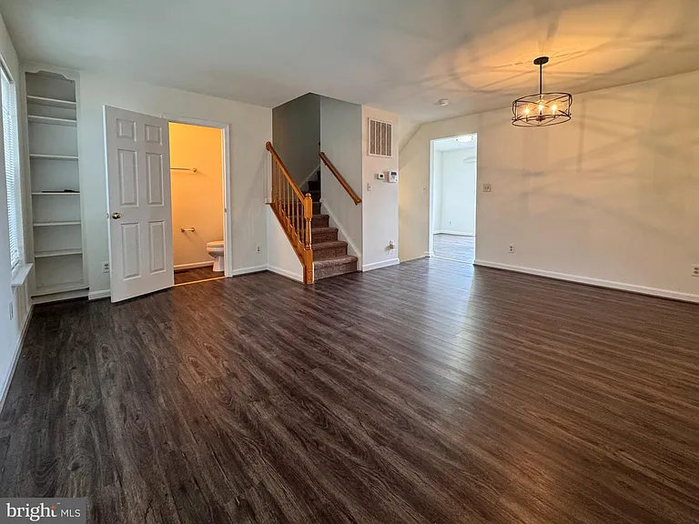 10002 Gander Ct — Photo 8