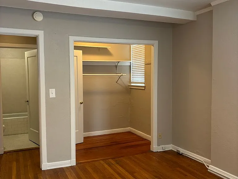 Charlesgate Apartments - Vintage Studios — Photo 87