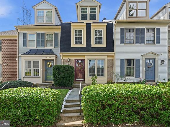 2nd image of 20204 Ravensdale Ct