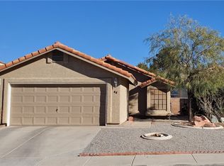 44 Fantasia Ln, Henderson, NV 89074