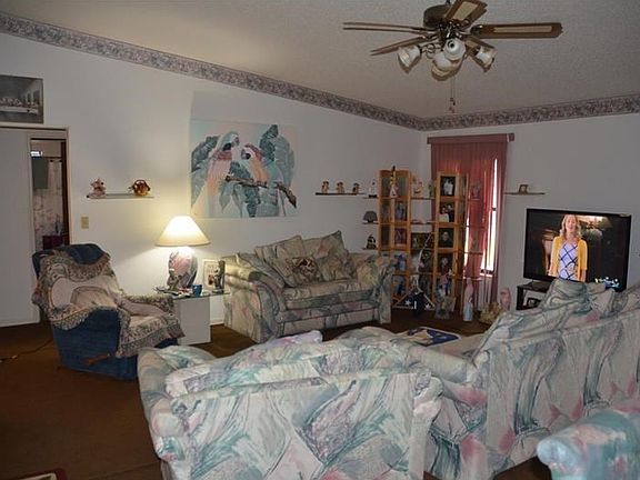 3rd image of 644 Floridian Dr