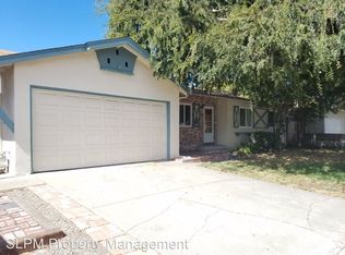 7840 Cranford Ln, Dublin, CA 94568