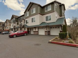 595 NW Lost Springs Ter, Portland, OR 97229