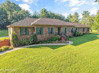 1710 Murphy Myers Rd, Maryville, TN 37803