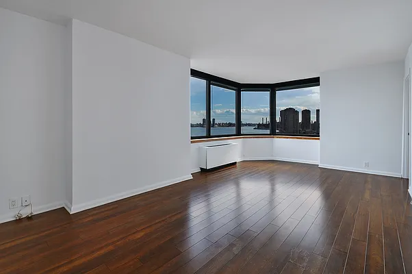 Rented by Compass | media 1