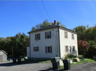 46 Pierce St, Coventry, RI 02816