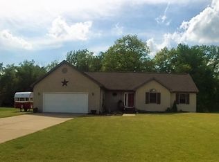 12032 Country River Dr, Rives Junction, MI 49277