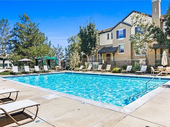 3rd image of 1 Warmspring Ln