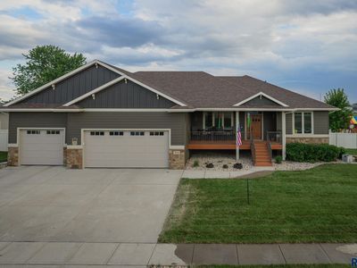 303 W Maple St, Harrisburg, SD, 57032