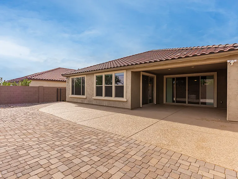 27025 N 69th Ln — Photo 20