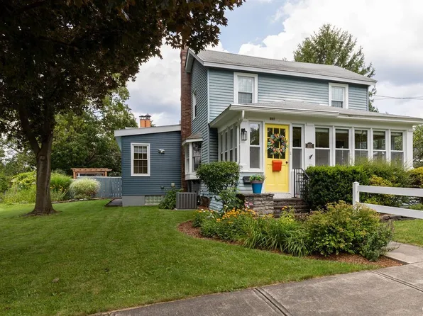 207 N Park St, Fayetteville, NY 13066