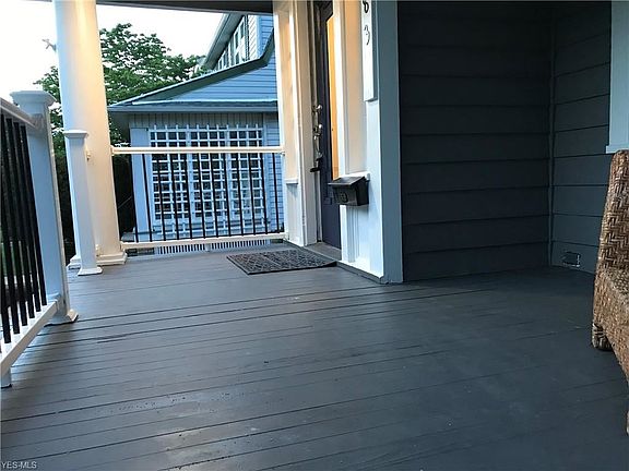 4th image of 1283 Chase Ave