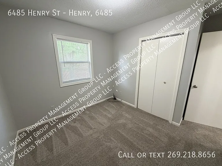 6485 Henry St #HENRY 6485 — Photo 11