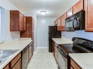 Crossroads Apartments, Florence, KY 41042