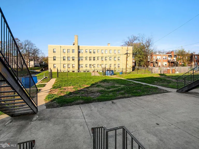 212 Orange St SE #2 — Photo 10