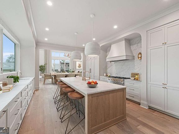 5th image of 1171 Lupo Loop