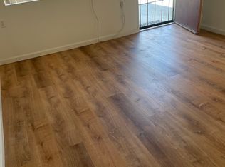 221 W Tulare Ave #L, Visalia, CA 93277