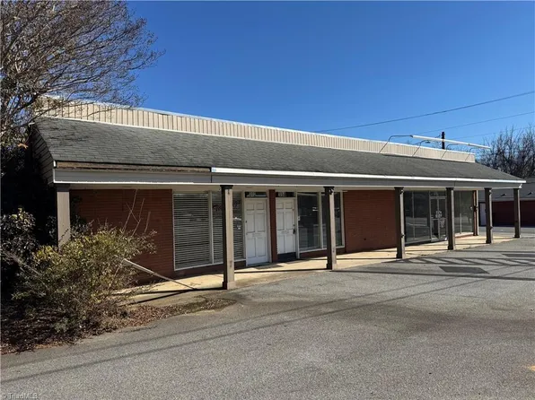 316 E Center St, Lexington, NC 27292