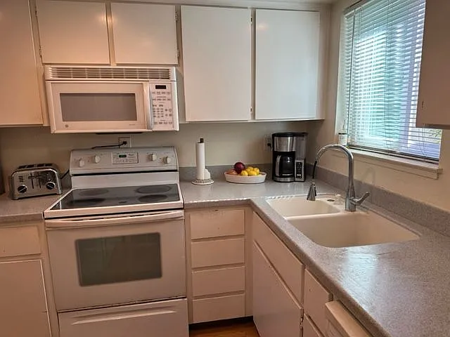 101 Redding Rd #B4 — Photo 7