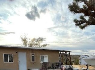 26181 Nalatapa Rd, Apple Valley, CA 92307