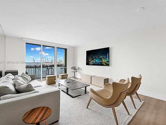 3rd image of 90 Alton Rd APT 1908