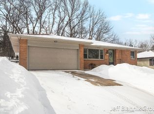 1550 10th St NW, Grand Rapids, MI