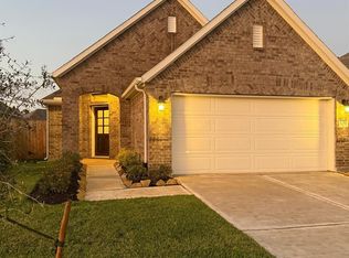 3290 Old Ironwood Dr, Spring, TX 77386