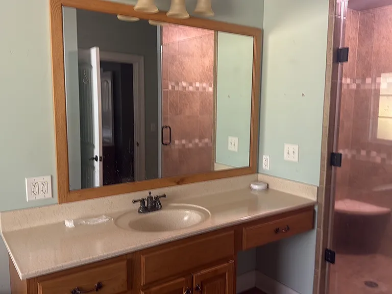 6575 Buchan Rd — Photo 4