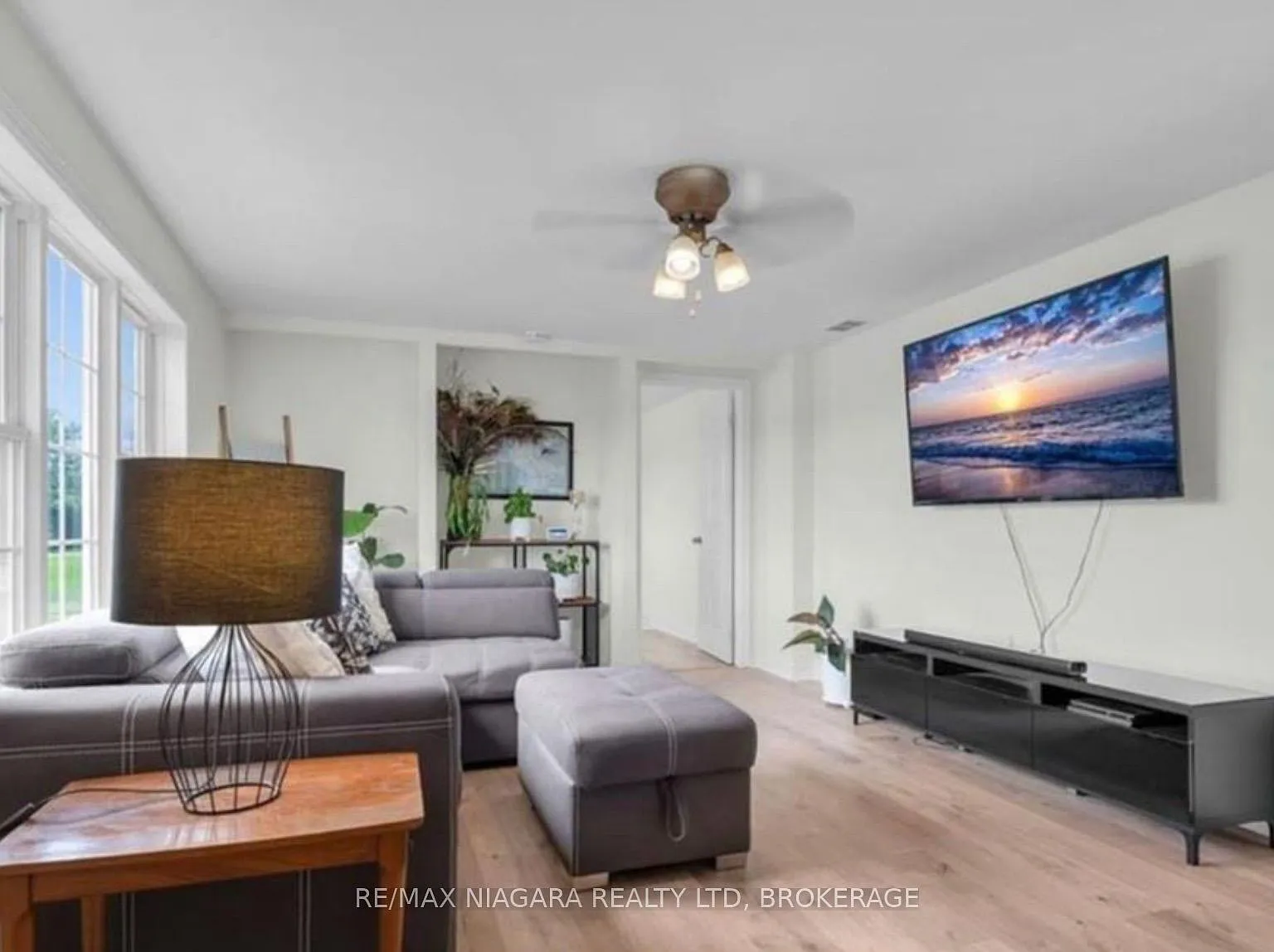 3 bed, $2,250 — Photo 4