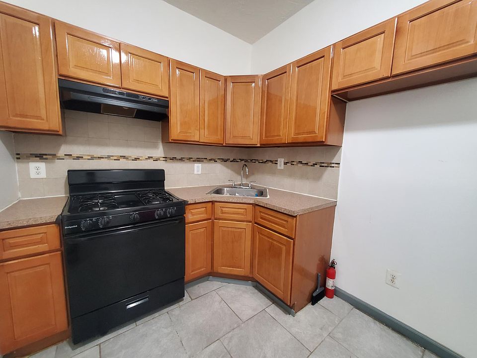 1st image of 33 S 12th St #1A