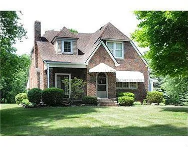 1737 Brodhead Rd photo 1