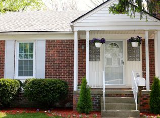 225 W Cambourne St, Ferndale, MI 48220